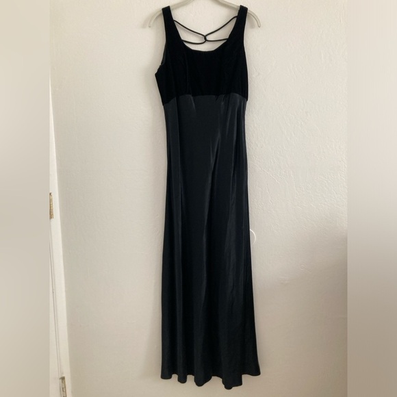 Vintage 90s Black Strappy Slip Dress Velvet Y2K Whimsigoth Hoco NWT Deadstock - Picture 1 of 13